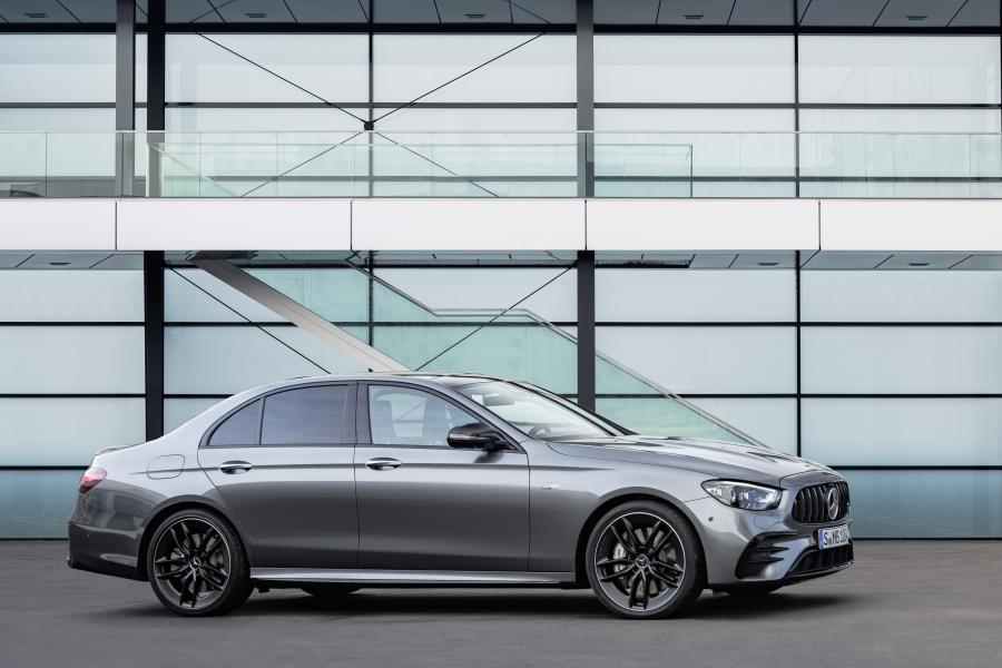  Mercedes-AMG E53 4Matic+ (W213) 2020 года  (WW) (фото 4 из 21)